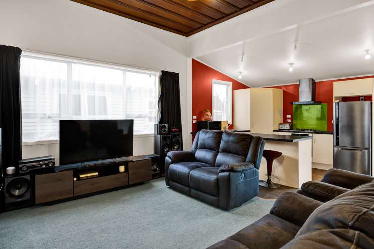 6 Tawhiti Road Hawera_3