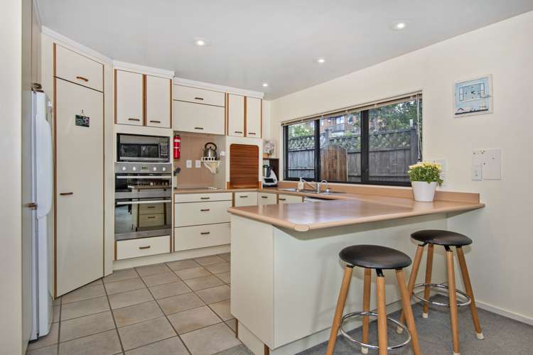 2 Brentwood Avenue Kamo_5