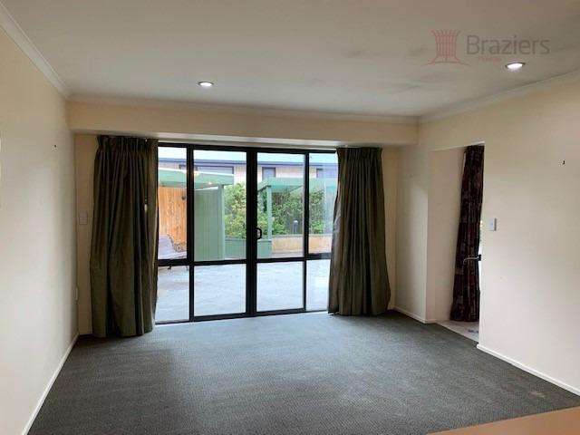 54 Broomfield Terrace Burwood_1