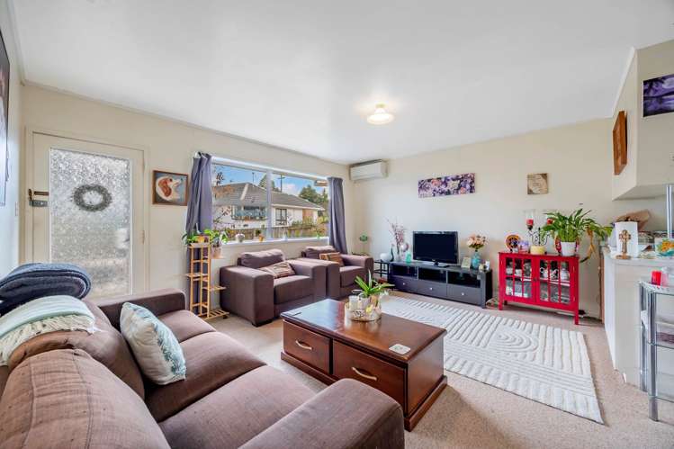 3/12A Nelson Street Papakura_3