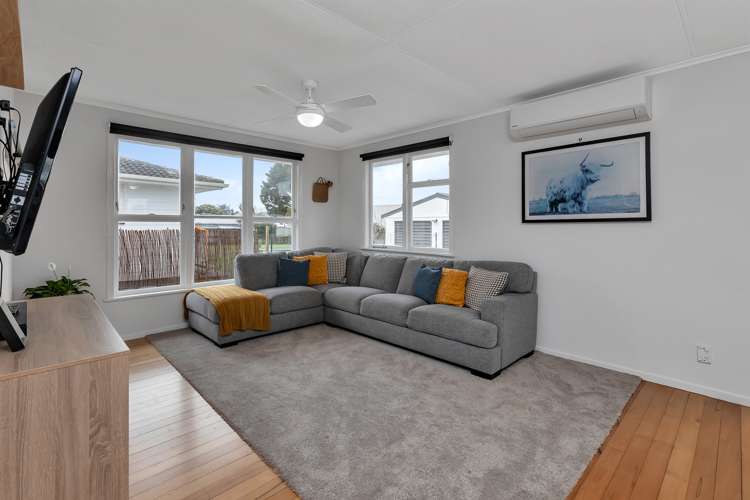 17 Meadow Park Crescent Tikipunga_9