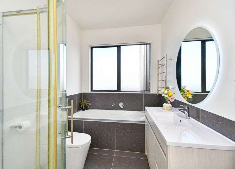 64 Prado Drive Pukekohe_15