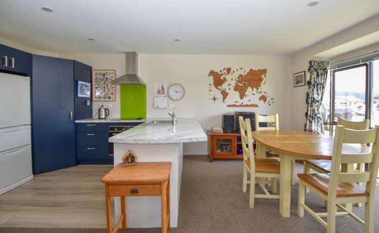 33 Ashmore Park Road Carterton_5