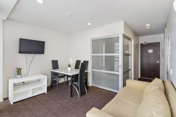 1607/10 Waterloo Quadrant Auckland Central_9