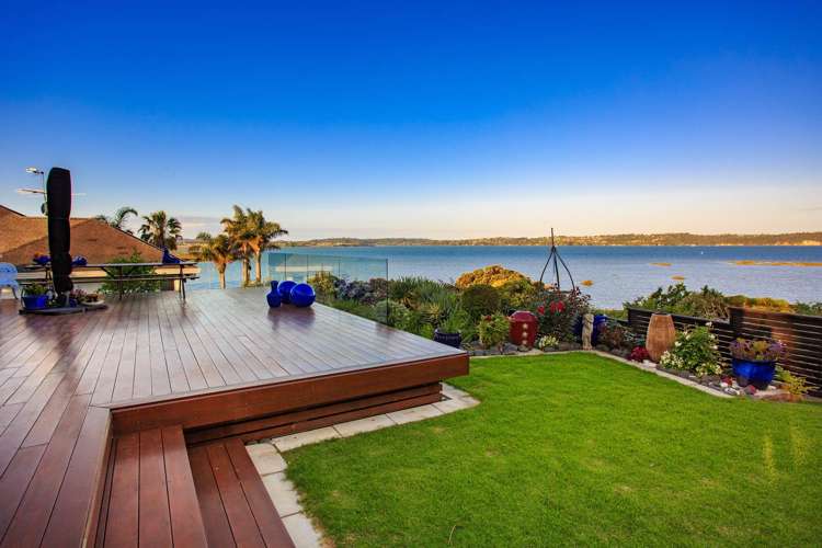124 Beach Road Te Atatu Peninsula_13