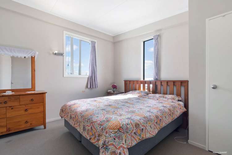 16 Merlot Lane Pukekohe_4