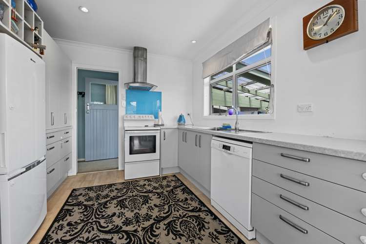 32 Grey Street Normanby_4