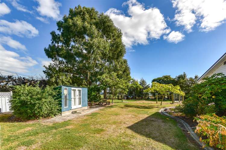 124 Embankment Road Lincoln_19