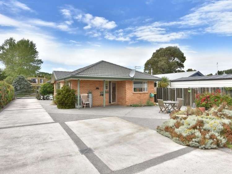 9 Collins Drive Waikuku Beach_9