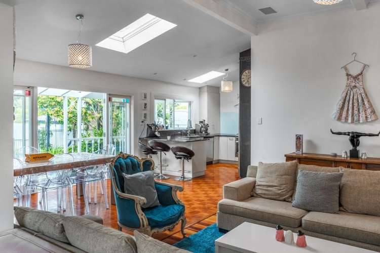 4 Tenterden Ave 1728_6