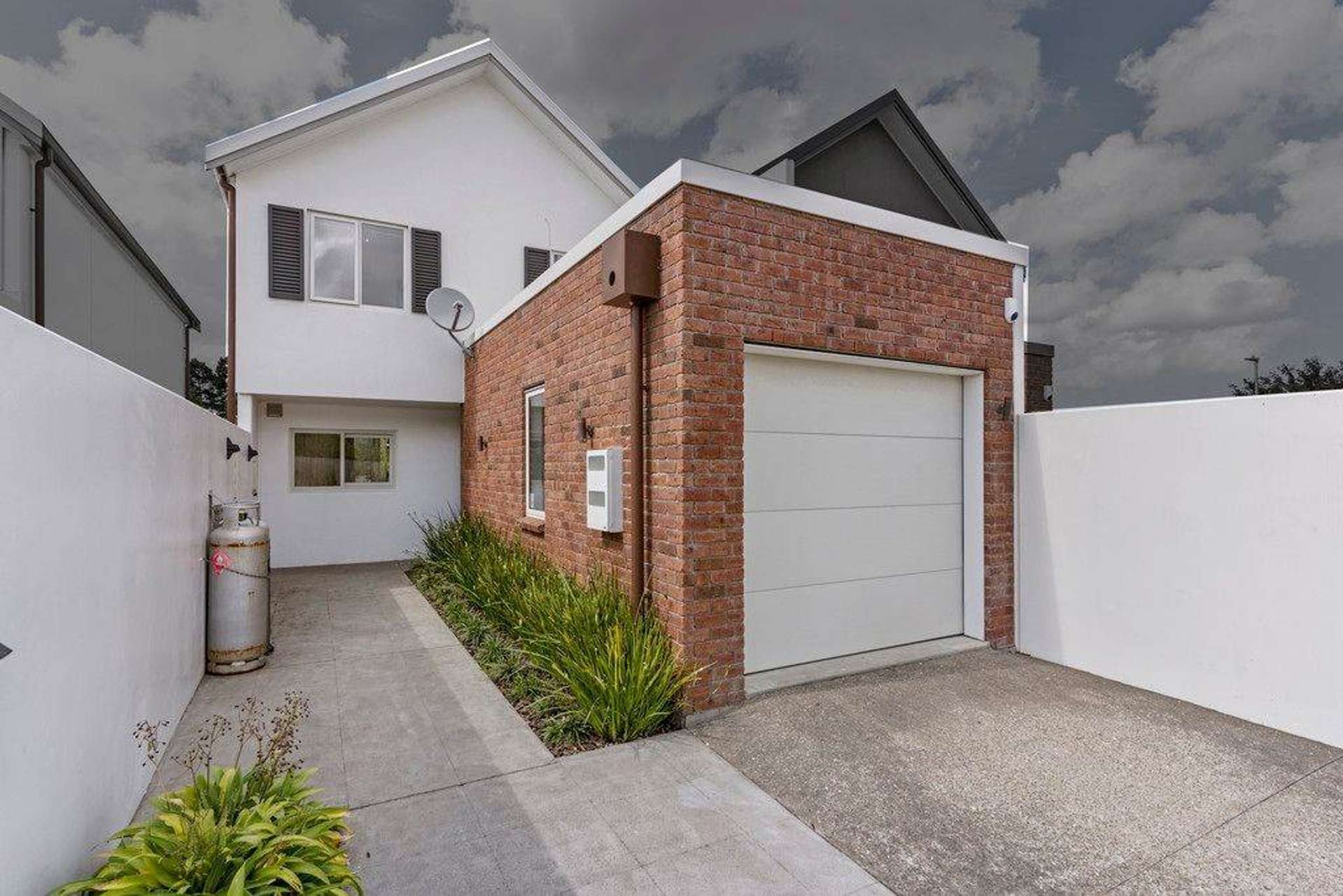 3 Kaihua Terrace Mangere Bridge Manukau City Houses for Sale