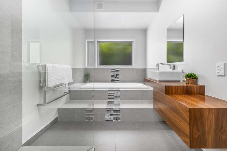 22 Milford Street Aotea_26