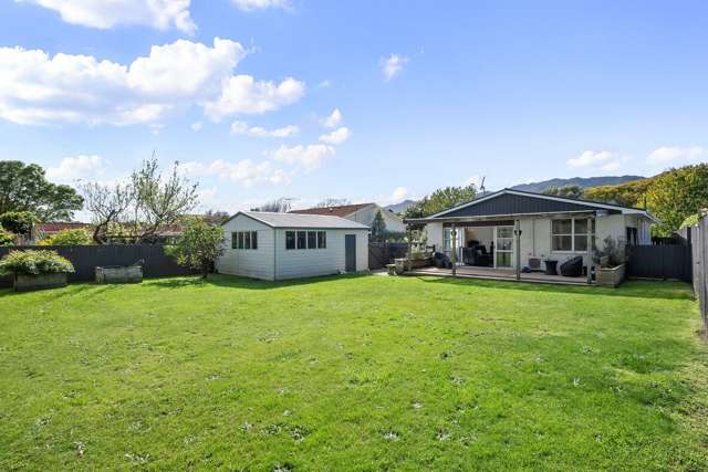 18 Leybourne Avenue Waikanae_1