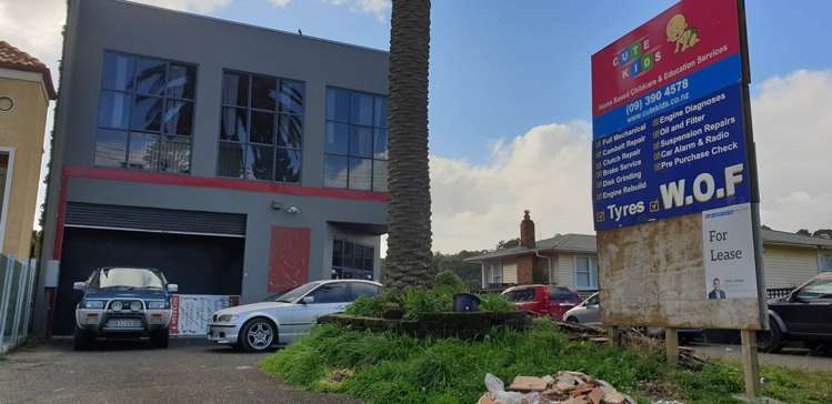 369 West Coast Road Glen Eden_6