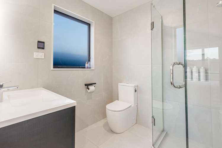 24a Lumbarda Drive Kumeu_9