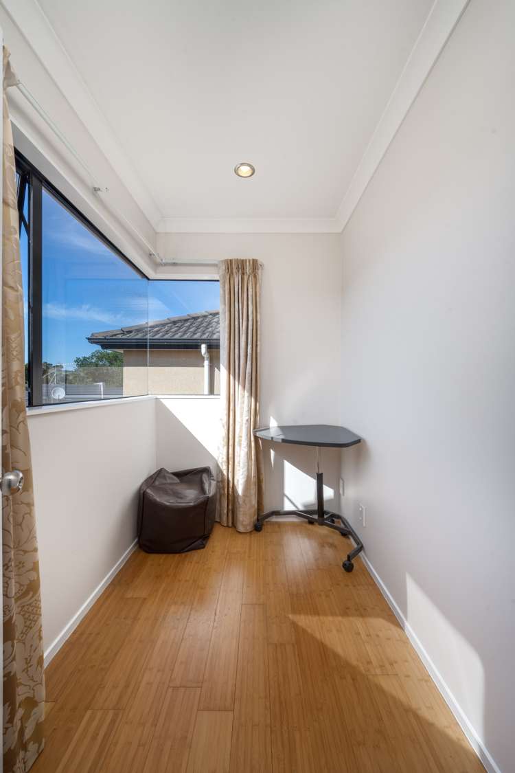 6 Manning Rise Flat Bush_25