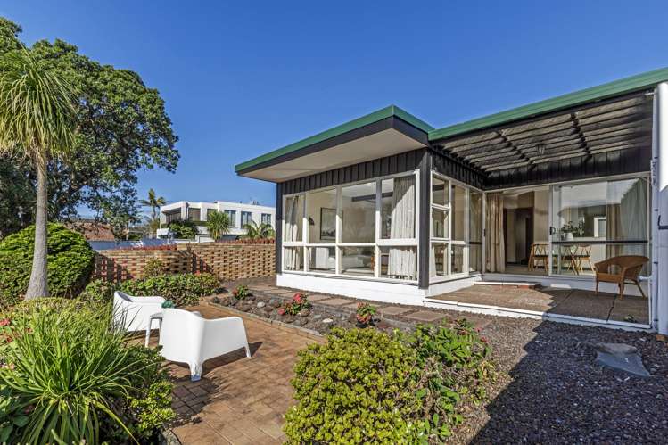 1/78 Kitchener Road_0