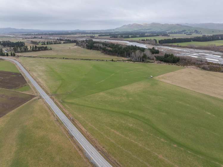 199 Mossburn Five Rivers Road Te Anau Surrounds_2