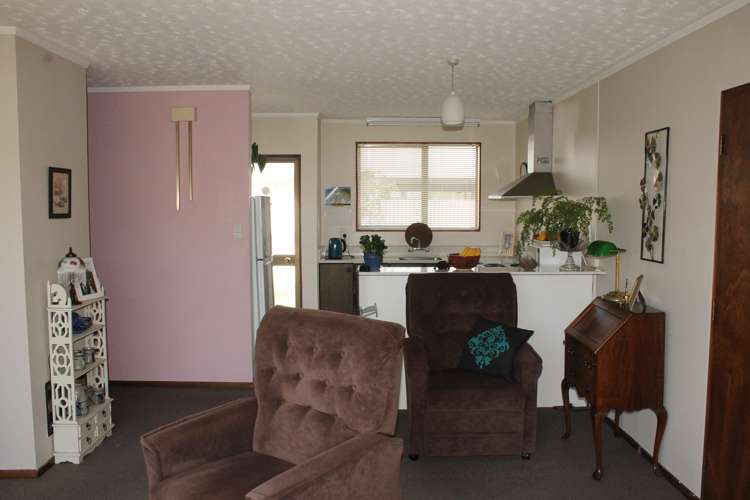 2/107 Queen Street Westport_6