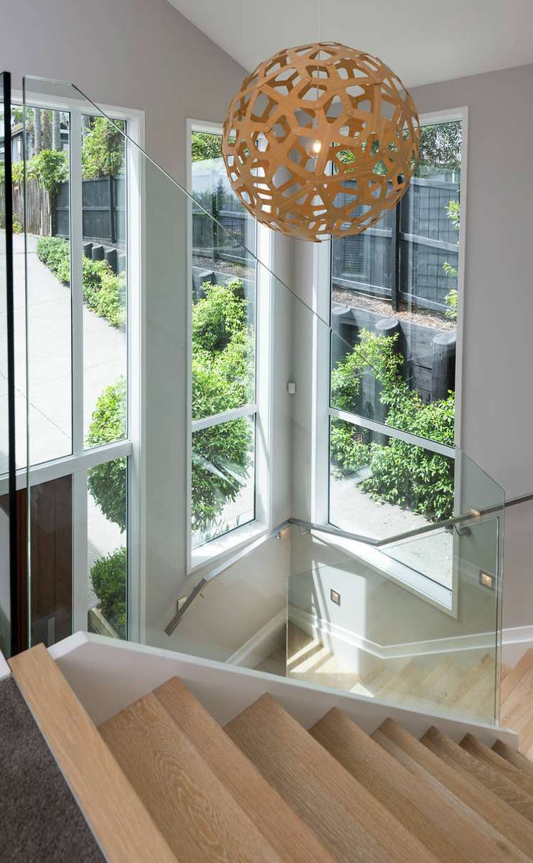 28a Marine Parade Mellons Bay_11