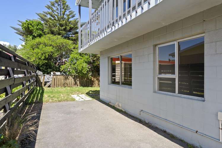5/175 Queens Drive Lyall Bay_8