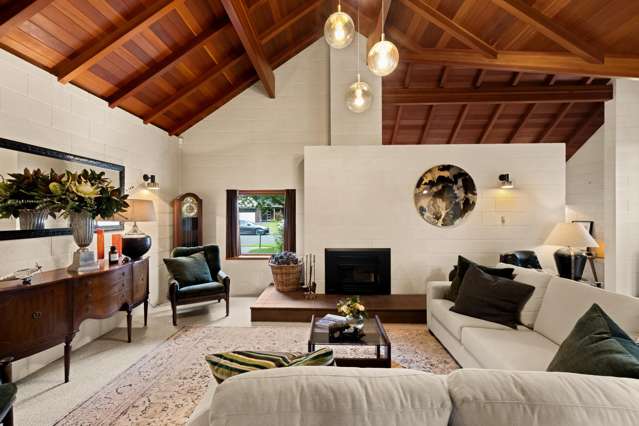 8 Donegal Crescent Tamatea_1