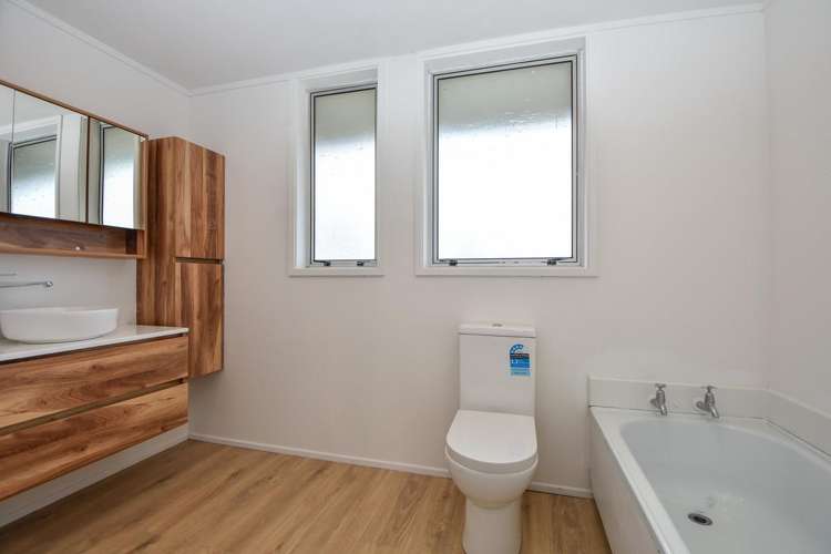 7A Moore Crescent_3