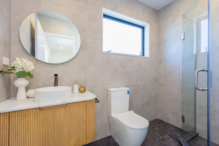 52 Tipu Crescent Milldale_5