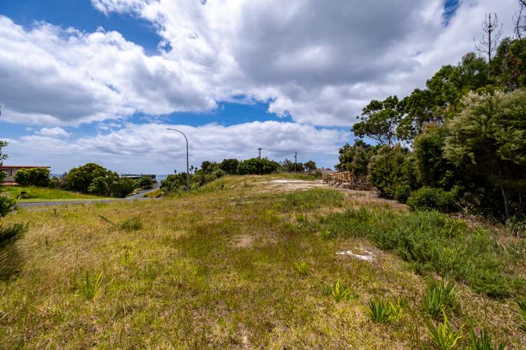 26 Dudley Crescent Cable Bay_13