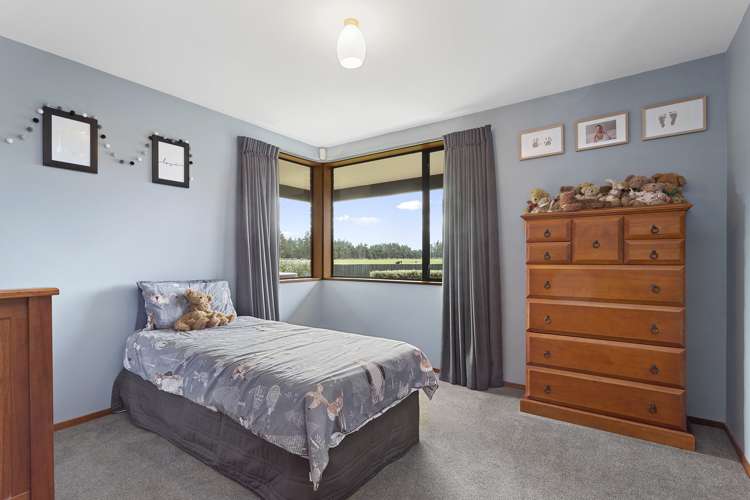 30 Smarts Drive Leithfield_11