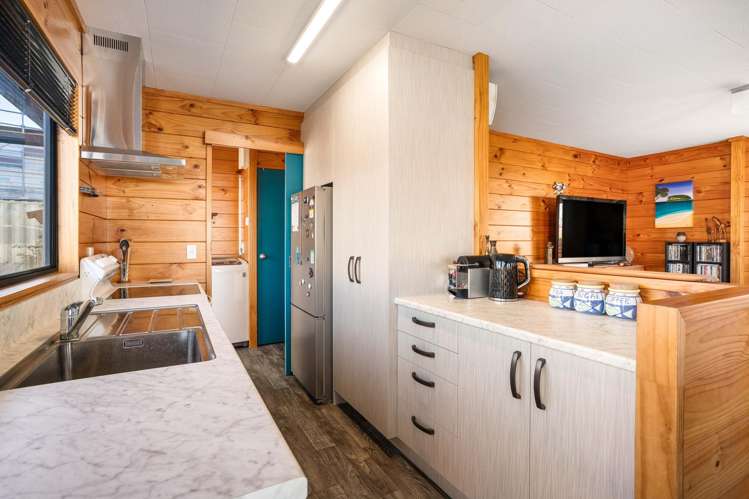 229B Ocean Road Whangamata_25