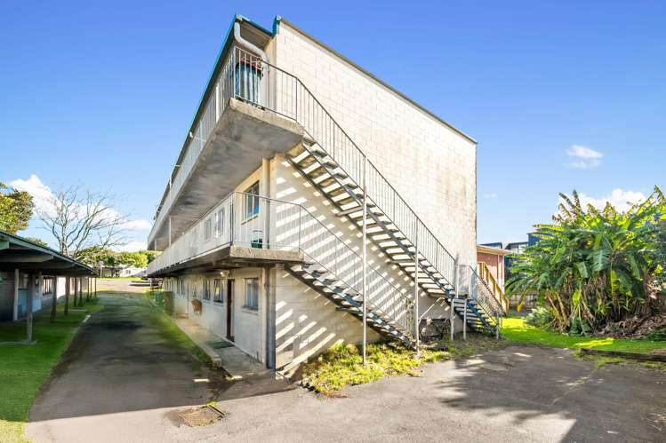 1-9/20 Atkinson Avenue Otahuhu_1