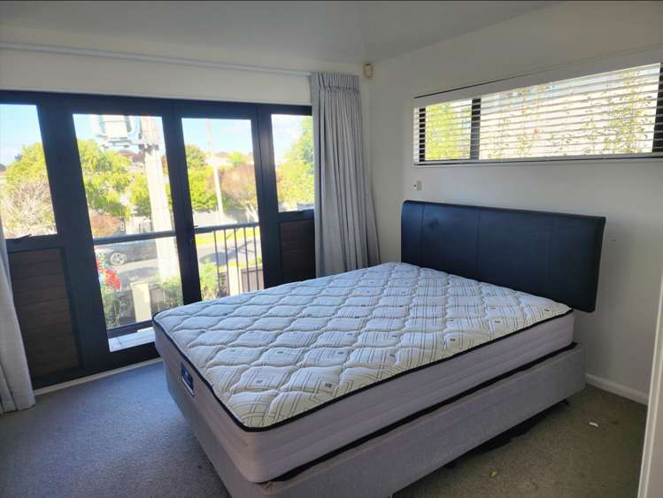 10 Johnstone Street Point Chevalier_8