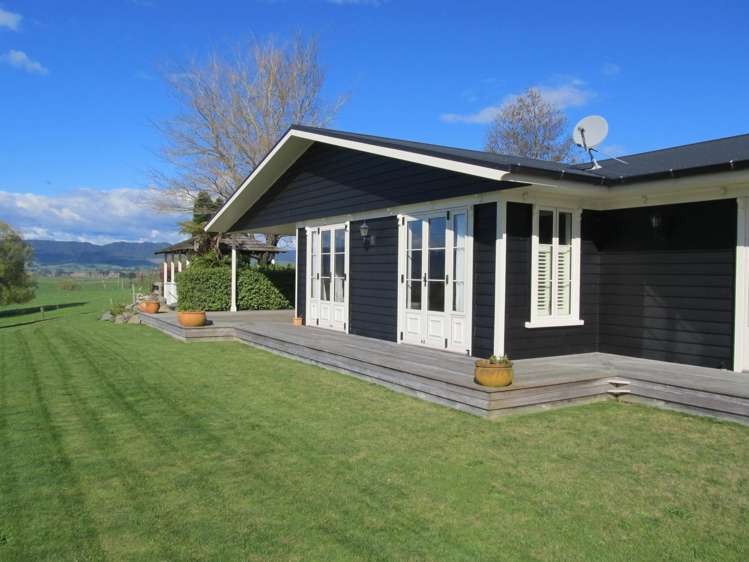 253 Rangitanuku Road Te Poi_16