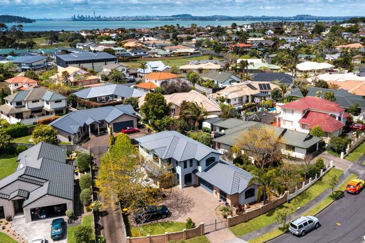 11 Rosetti Rise West Harbour_31