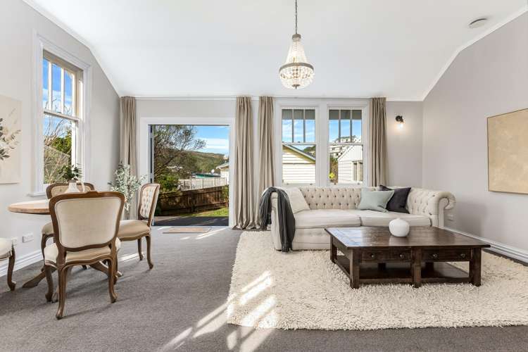 2 Castlemaine Close Karori_2