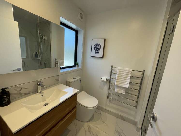 1/73 Ferry Road Christchurch Central_5