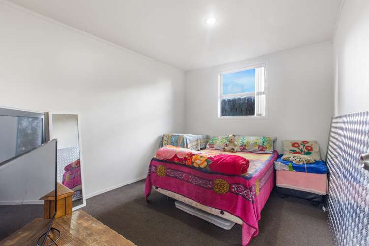 102 Finlayson Avenue Clendon Park_10