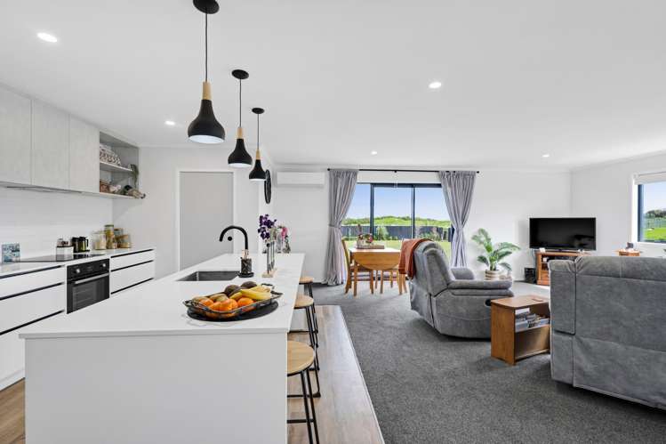 39 County Drive Hawera_3