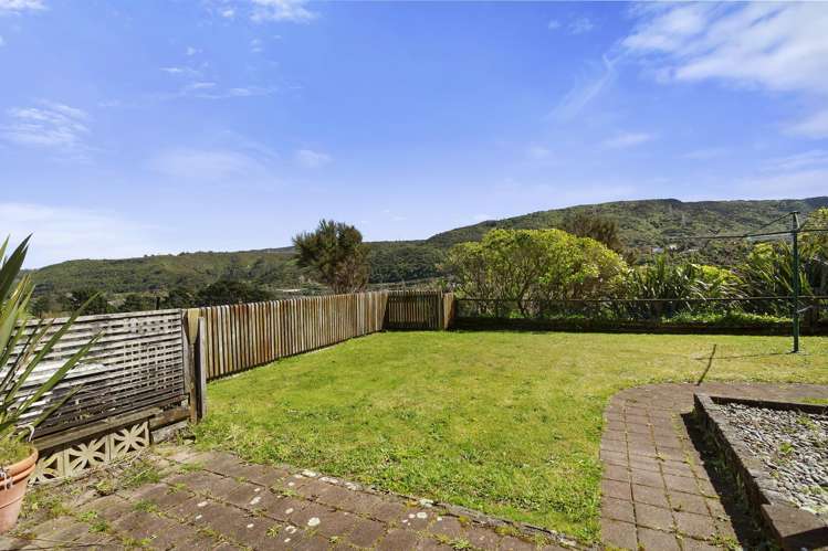9 Manor Drive Stokes Valley_12
