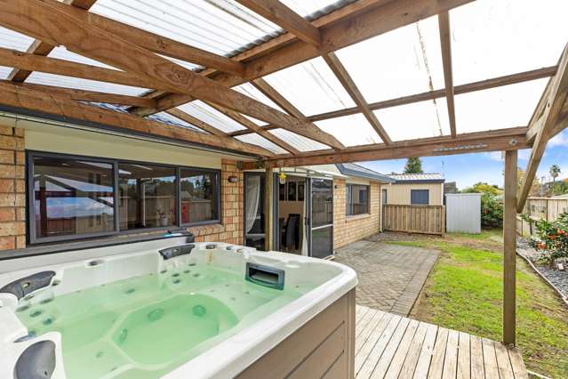 5 Robinia Place Ohauiti_2