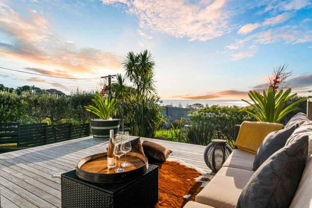 14 Domain Crescent Muriwai_2