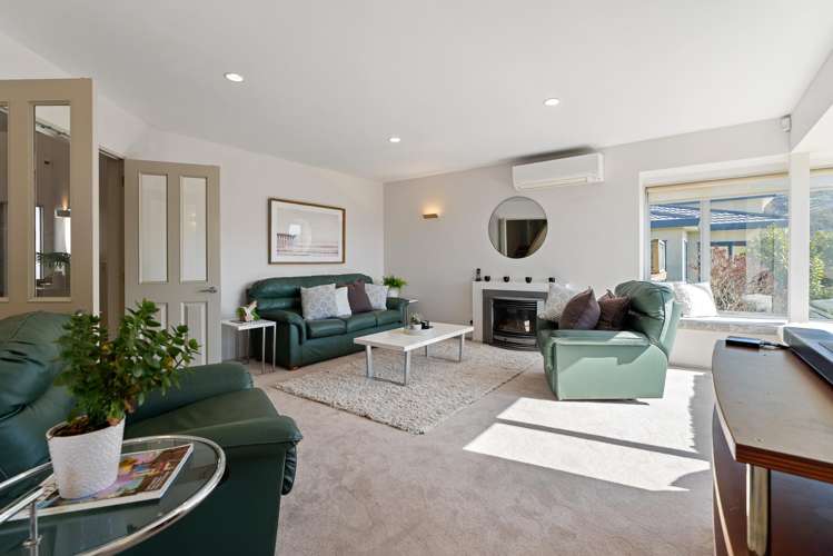 68 Downing Street Crofton Downs_8