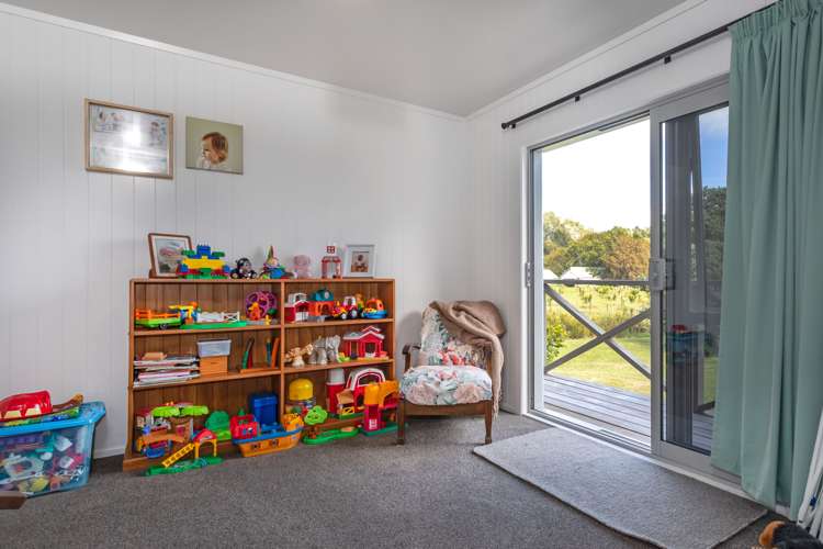 2 Scott Drive Cooks Beach_8