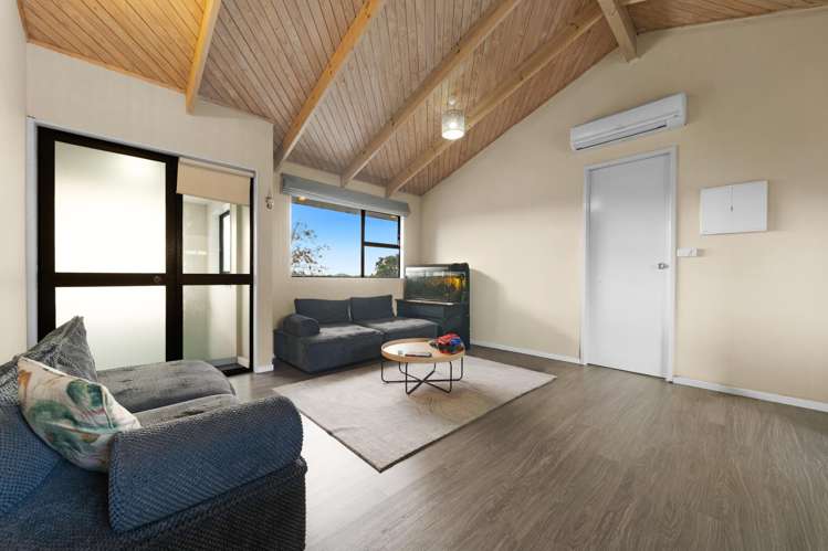 608C Massey Road Mangere_7