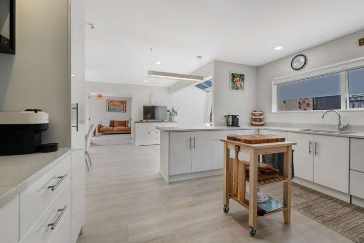 3B Pine Road Orewa_5