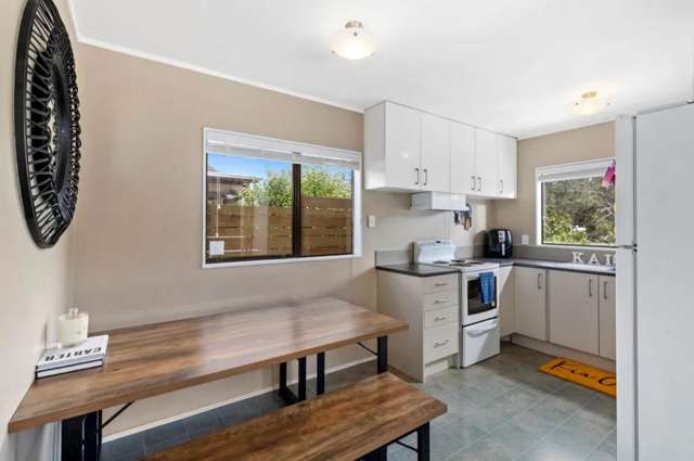 1/111 Spinella Drive Bayview_4