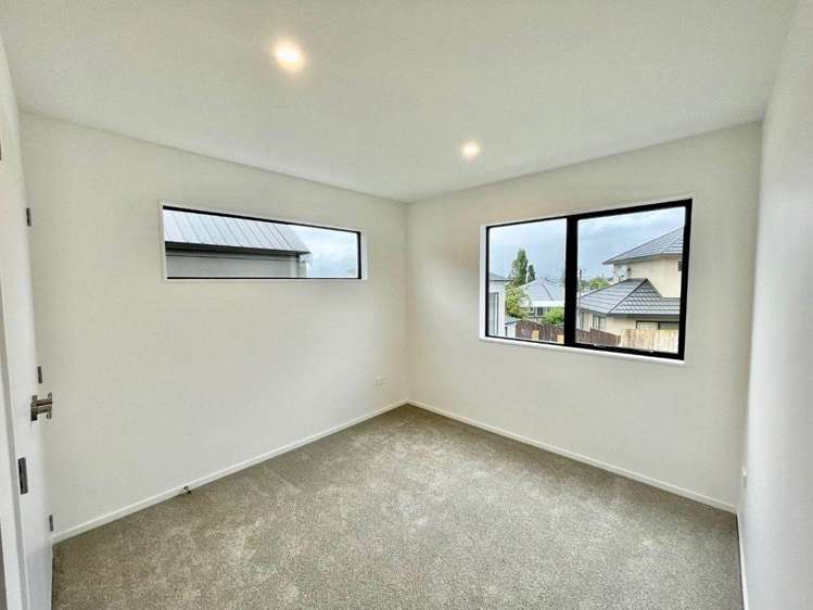 12D Kelwyn Road Kelston_6
