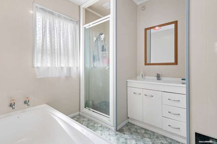 174a Clevedon Road Papakura_14