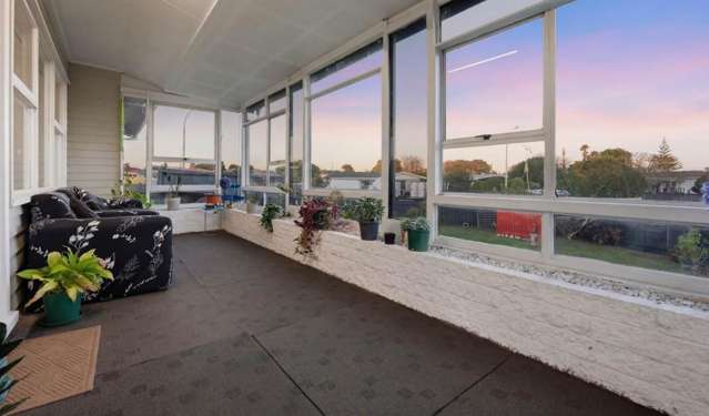 66 Sunlands Drive Manurewa_4